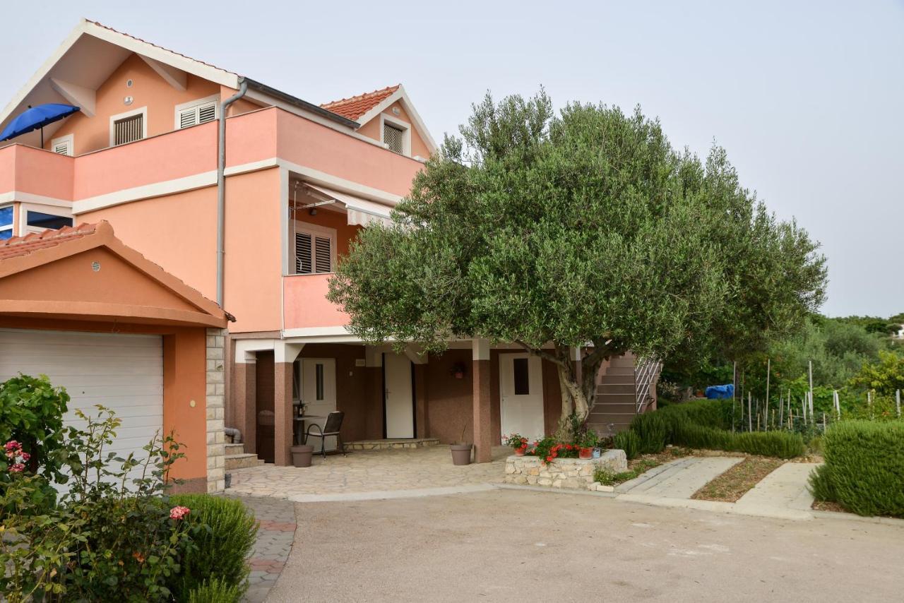 Apartment Olive Jovici  المظهر الخارجي الصورة