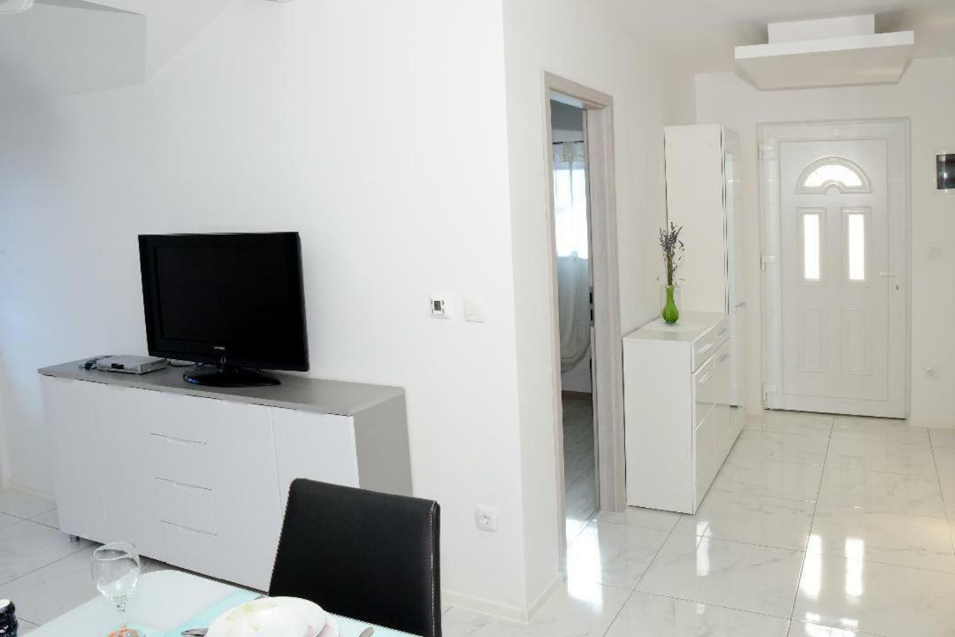 Apartment Olive Jovici  المظهر الخارجي الصورة