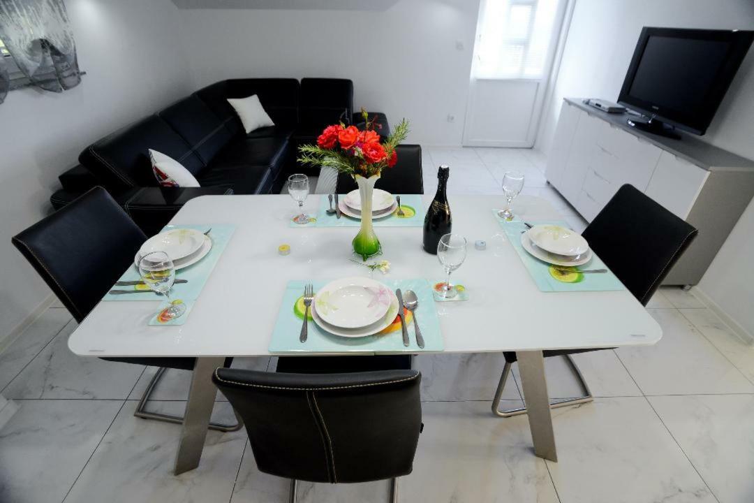 Apartment Olive Jovici  المظهر الخارجي الصورة