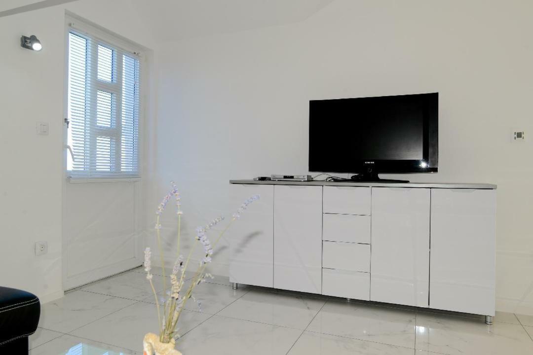 Apartment Olive Jovici  المظهر الخارجي الصورة